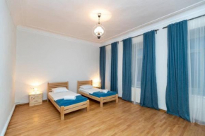 Opera House 2BR Apt with Tbilisi Charm - By Wehost